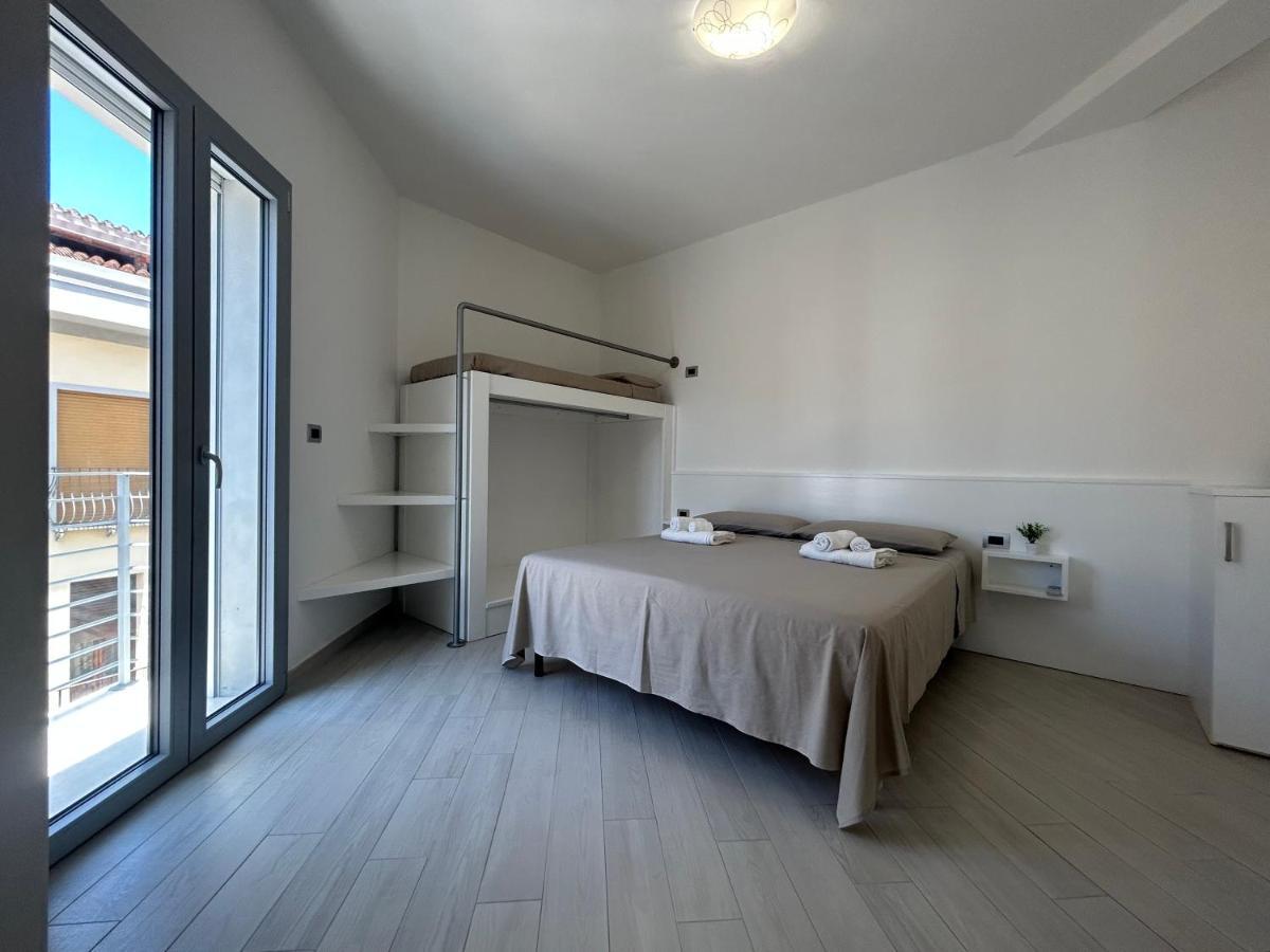 Domu Dina Affittacamere 3 Tertenia Exterior photo