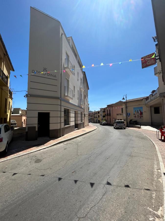 Domu Dina Affittacamere 3 Tertenia Exterior photo